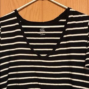 Old Navy Striped V-Neck Tee - Black and White